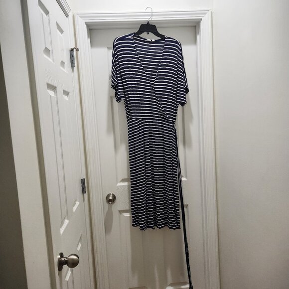 Gap Dress Striped - Picture 1 of 2